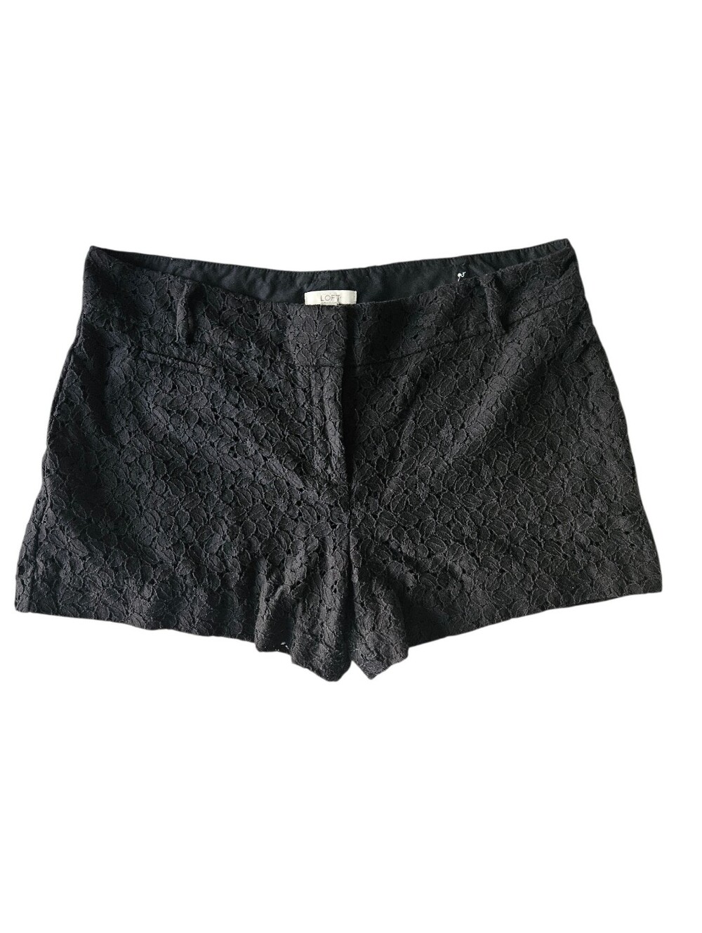 LOFT Black Floral Lace Overlay Lined Flat Front Mid-Rise Shorts | SZ 12